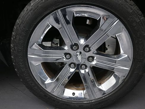 Used 2014 Chevrolet Silverado 1500 LTZ w/ LTZ Plus Package RWD image 10