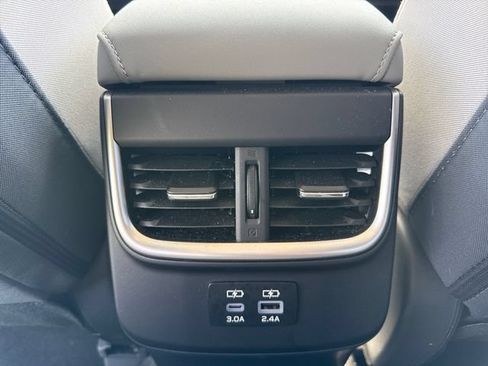 Used 2025 Subaru Legacy Premium AWD/4WD image 21