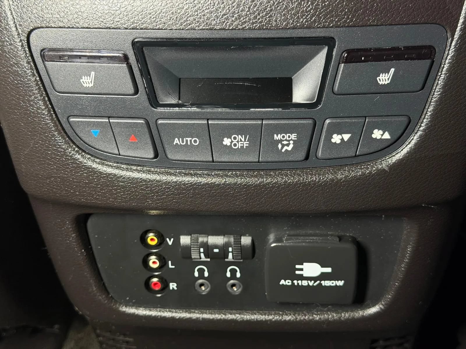 Used 2014 Acura MDX w/ Tech & Entertainment Pkg AWD/4WD image 25