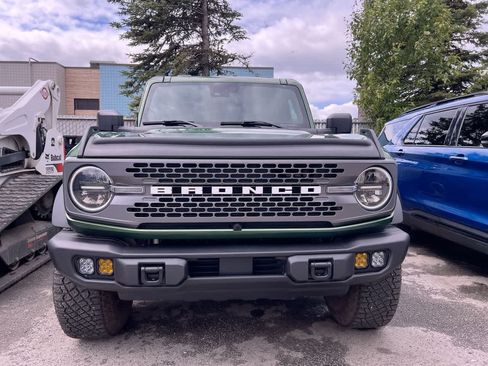 Used 2023 Ford Bronco Badlands w/ Sasquatch Package AWD/4WD image 29