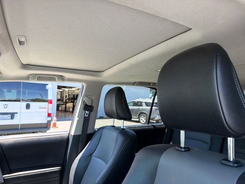 Used 2015 Toyota 4Runner SR5 Premium AWD/4WD image 8