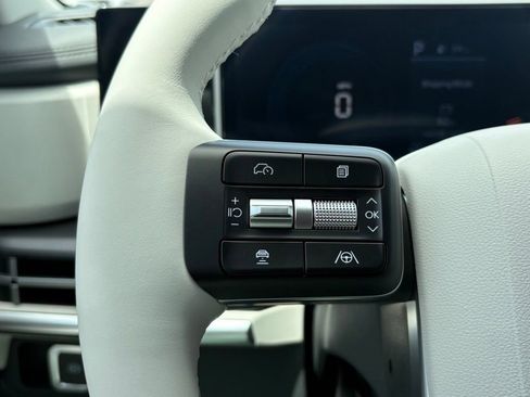New 2027 Hyundai Santa Fe SE FWD image 32
