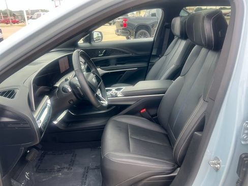 Certified 2024 Cadillac Lyriq Sport AWD/4WD image 13