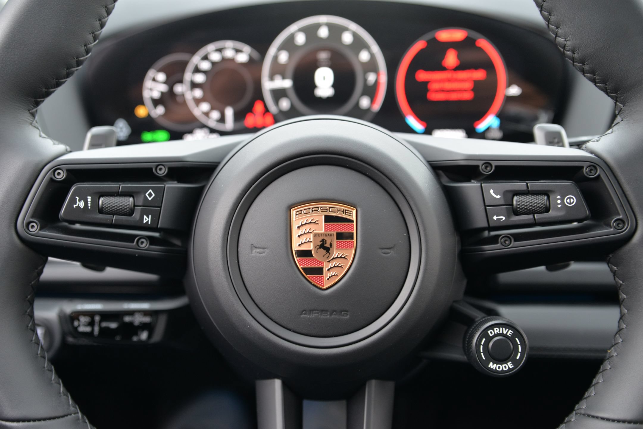 Certified 2026 Porsche Panamera 4 AWD/4WD image 32