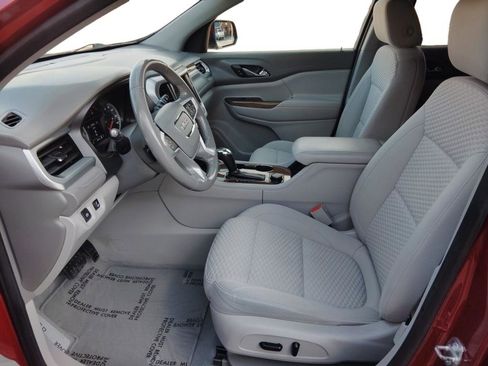 Used 2019 GMC Acadia SLE image 14