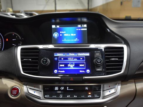 Used 2014 Honda Accord EX-L image 22