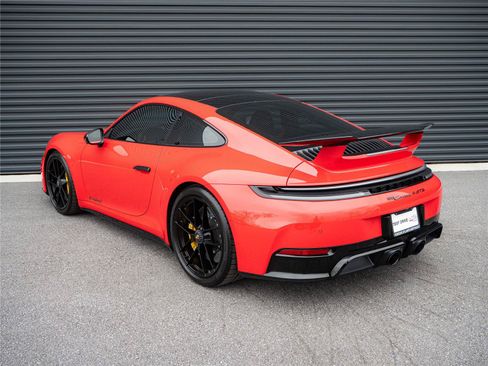 Certified 2025 Porsche 911 Carrera 4 GTS AWD/4WD image 3