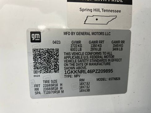 Used 2023 GMC Acadia SLE w/ Driver Convenience Package image 21