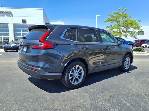 Used 2024 Honda CR-V EX image 5
