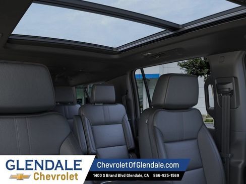 New 2026 Chevrolet Suburban RST w/ Advanced Technology Package AWD/4WD image 24