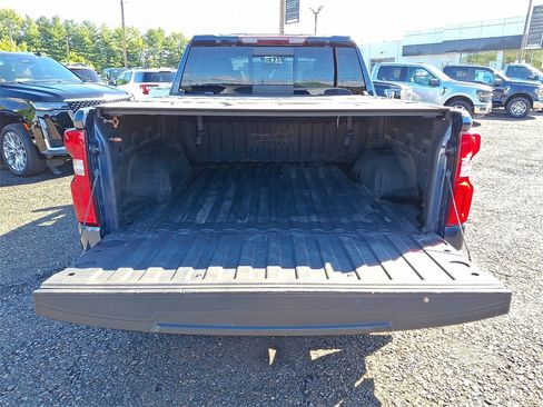 Used 2019 Chevrolet Silverado 1500 High Country w/ Trailer Camera Package image 31
