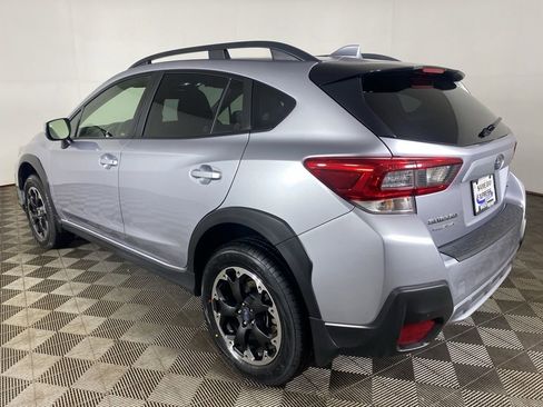 Used 2023 Subaru Crosstrek 2.0i Premium image 8