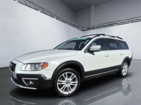 Used 2016 Volvo XC70 T5 Platinum image 15