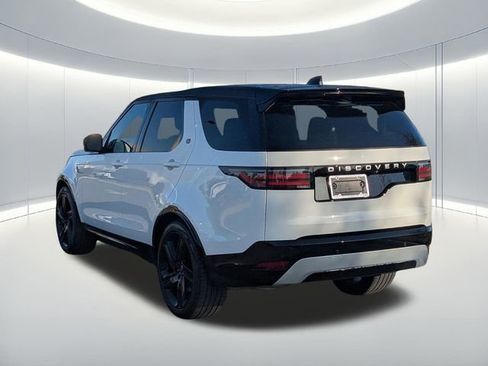 Used 2025 Land Rover Discovery Metropolitan Edition AWD/4WD image 7