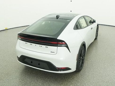 New 2026 Toyota Prius image 8