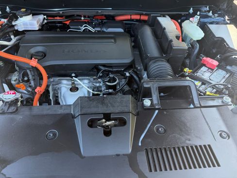 Used 2024 Honda CR-V Sport image 8