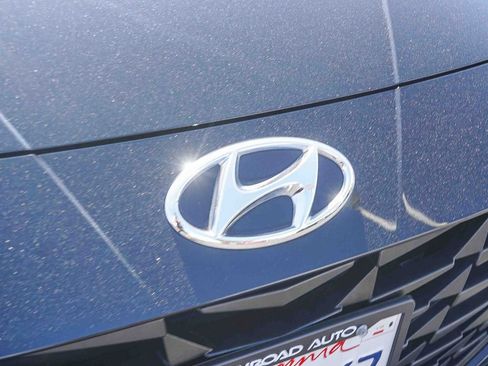 Certified 2023 Hyundai Elantra SEL image 11