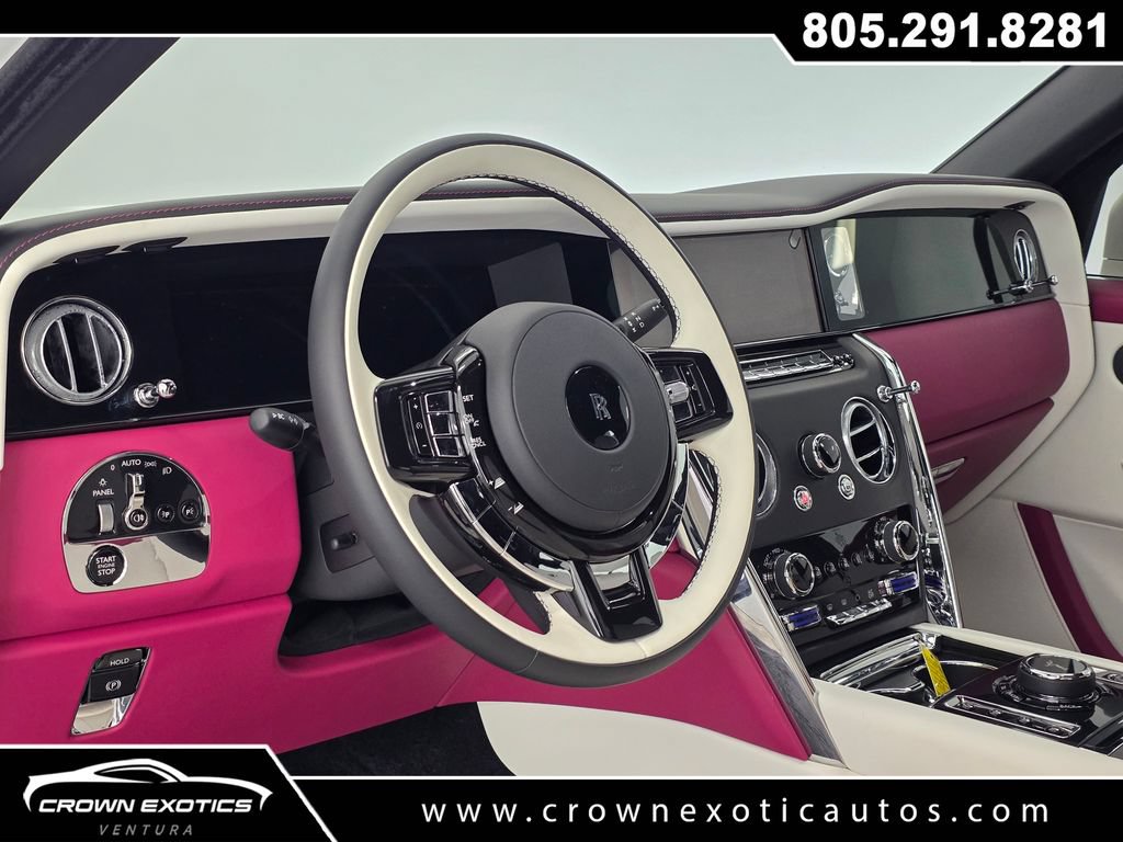 Used 2026 Rolls-Royce Cullinan AWD/4WD image 33