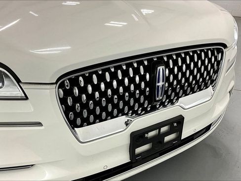 Used 2020 Lincoln Aviator Black Label Grand Touring w/ Class IV Trailer Tow Package image 38