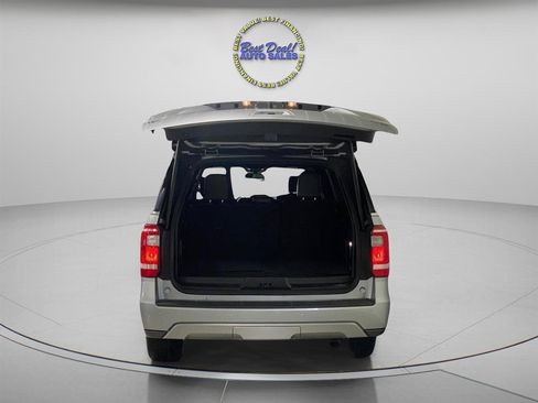 Used 2020 Ford Expedition Max XLT w/ Equipment Group 202A AWD/4WD image 5
