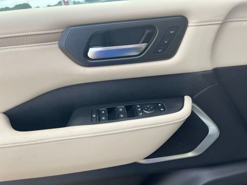 New 2026 Nissan Armada Platinum AWD/4WD image 11