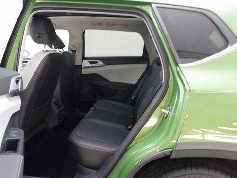 New 2025 Volkswagen Taos SE image 13