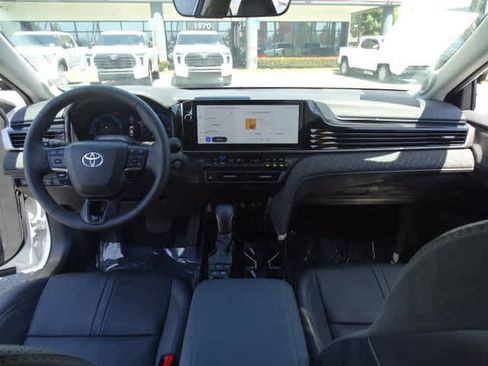 Used 2026 Toyota Camry XLE w/ Premium Plus Package AWD/4WD image 23