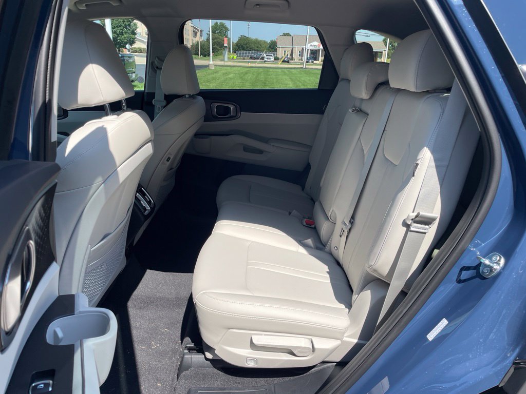 New 2026 Kia Sorento S AWD/4WD image 10