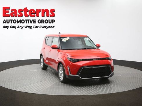 Used 2024 Kia Soul LX w/ Option Group 015 FWD image 50