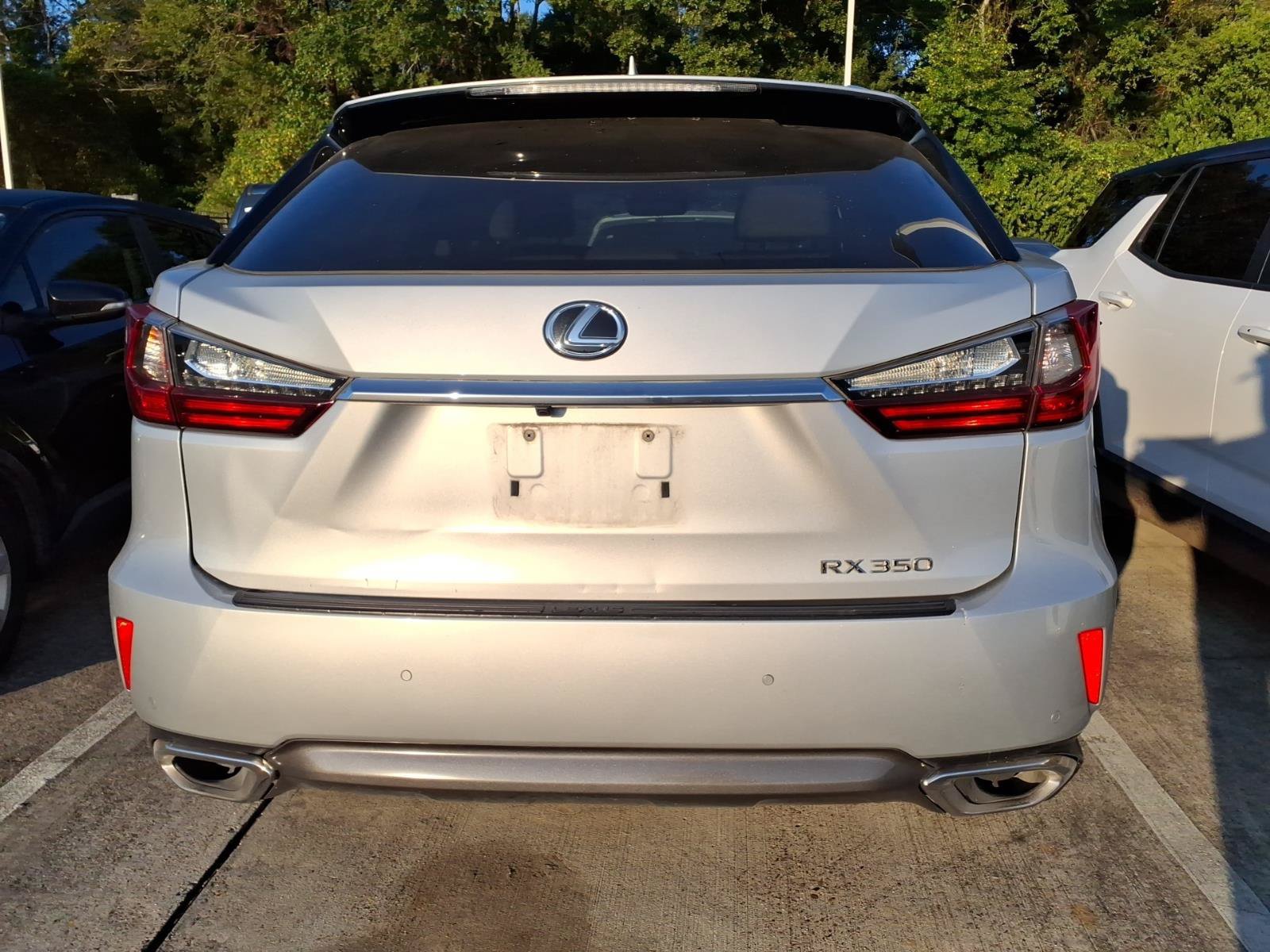 Used 2017 Lexus RX 350 FWD w/ Premium Package image 4