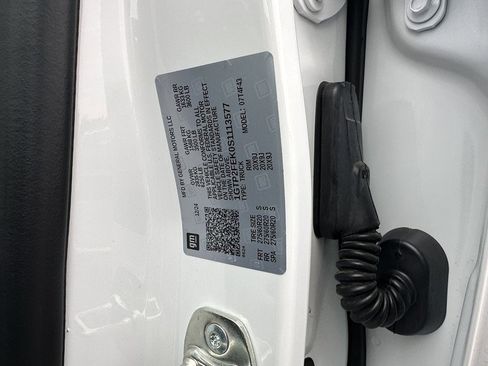 Used 2025 GMC Canyon Denali image 23