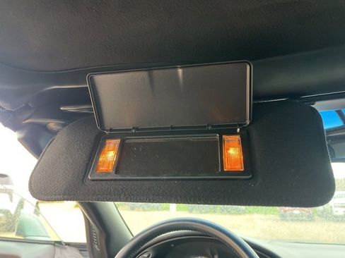 Used 2004 Chevrolet Corvette Coupe w/ Roof Package image 35