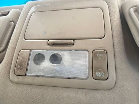 Used 2000 Lexus RX 300 4WD image 18