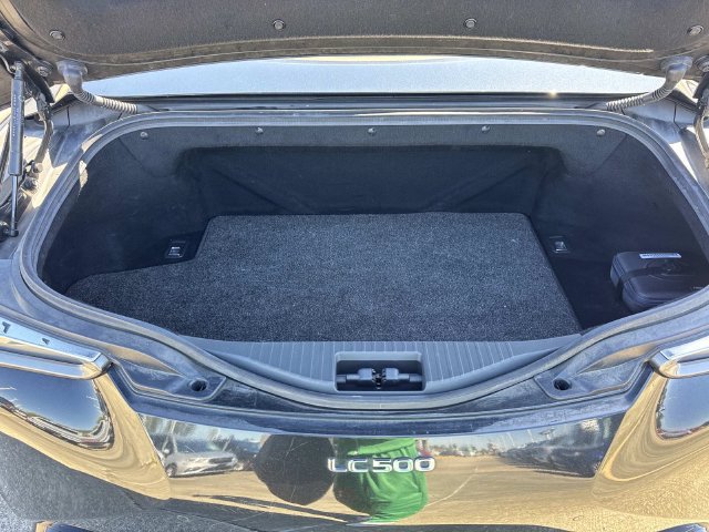 Used 2022 Lexus LC 500 Convertible w/ Touring Package RWD image 11