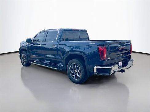 Used 2023 GMC Sierra 1500 SLT image 5