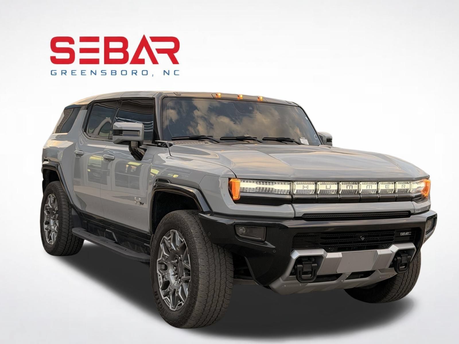 Used 2024 GMC Hummer EV 3X AWD/4WD image 9