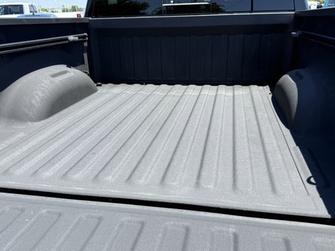 Used 2019 RAM 1500 Limited w/ Advanced Safety Group AWD/4WD image 33