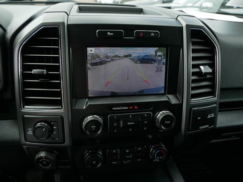 Used 2019 Ford F150 XLT w/ Equipment Group 302A Luxury AWD/4WD image 30