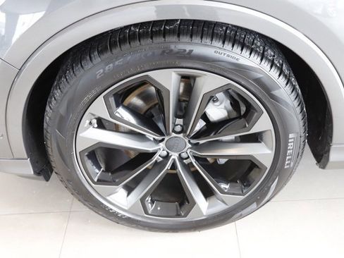 New 2026 Audi Q7 3.0T Premium Plus image 9