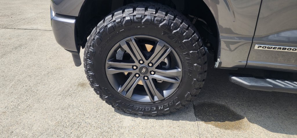 Used 2023 Ford F150 XLT w/ Equipment Group 302A High AWD/4WD image 9