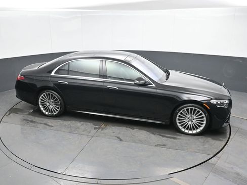 Used 2022 Mercedes-Benz S 580 4MATIC Sedan image 32
