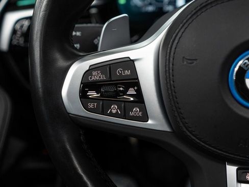 Used 2023 BMW 530e xDrive 530e xDrive Plug-In Hybrid w/ Executive Package image 19