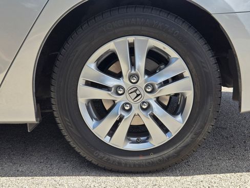Used 2012 Honda Accord LX image 31
