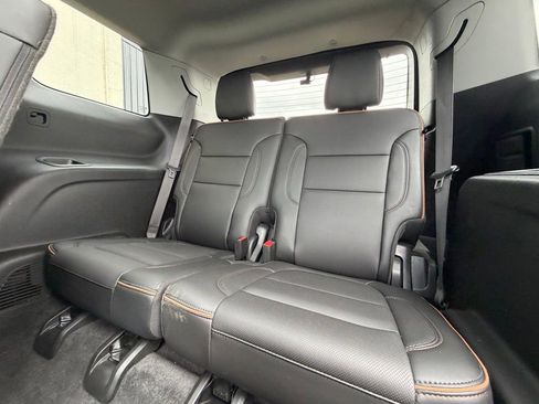 Used 2021 GMC Acadia AT4 w/ Preferred Package AWD/4WD image 10