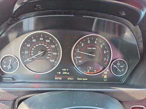 Used 2017 BMW 330i xDrive Sedan AWD/4WD image 15
