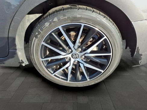 Used 2023 Toyota Camry SE image 11