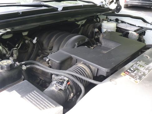 Used 2019 Chevrolet Tahoe Premier AWD/4WD image 17