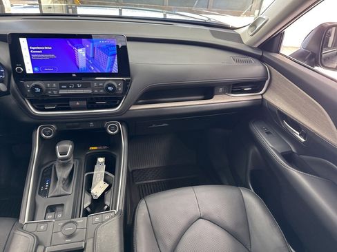 Certified 2024 Toyota Grand Highlander Limited image 47