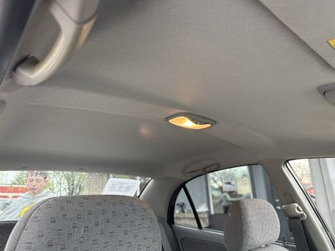 Used 2005 Kia Rio Sedan image 24