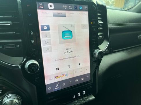 Used 2025 RAM 1500 Laramie image 21